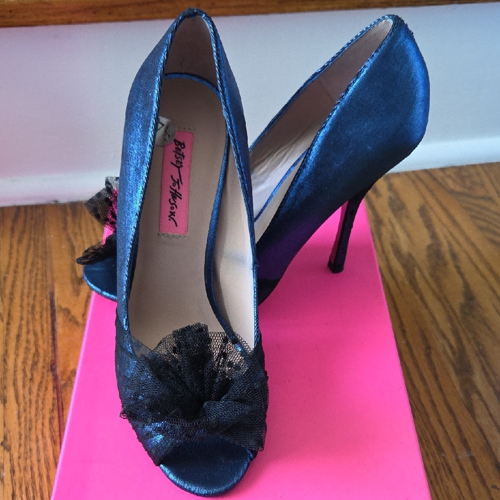 Betsy Johnson Midnight Blue Heels